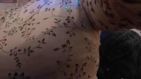 Nina online show from February 2026 12:34:01 PM