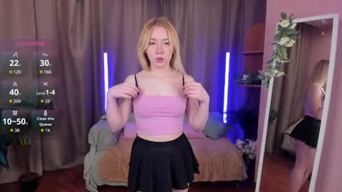 Snapshot of nina_original chatting on May 2026 02:07:02 AM Nina online show from May 2026 02:07:02 AM