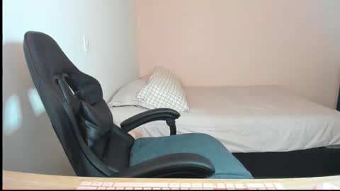  Nina  online show from February 2026 06:12:02 PM