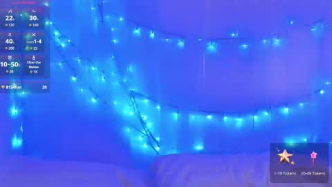 Ninaa fox online show from January 2026 03:27:01 PM