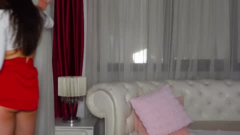 NinaCrystal online show from February 2025 01:11:01 PM