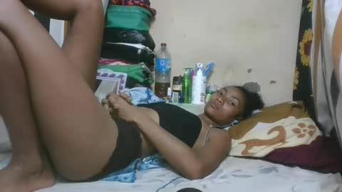 ninaeaa online show from February 2026 08:56:02 PM