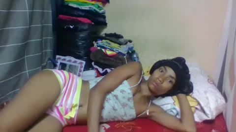 Snapshot of ninaeaa chatting on May 2026 09:00:01 PM ninaeaa online show from May 2026 09:00:01 PM