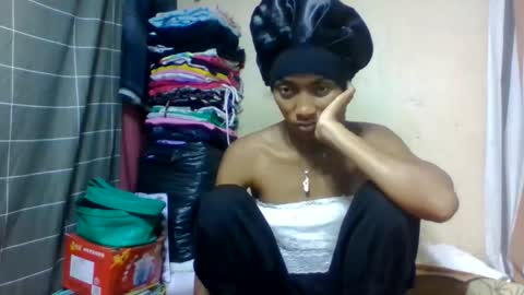 Snapshot of ninaeaa chatting on May 2026 08:17:01 PM ninaeaa online show from May 2026 08:17:01 PM