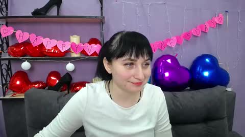 ninaflawlees online show from February 2025 07:10:01 PM