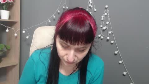 ninaflawlees online show from February 2026 01:05:02 PM