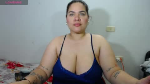 Snapshot of ninafuentes2x chatting on July 2026 04:30:02 AM NinaFuentes online show from July 2026 04:30:02 AM