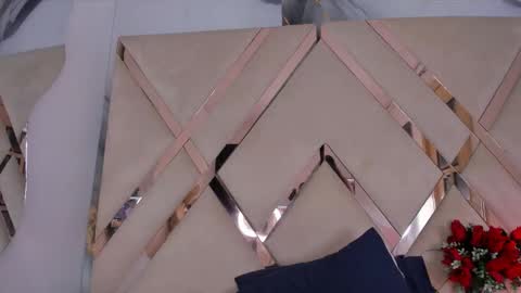 ninahtx online show from October 2025 07:12:01 PM