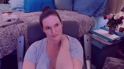 Nina Jaymes online show from February 2025 06:01:01 AM