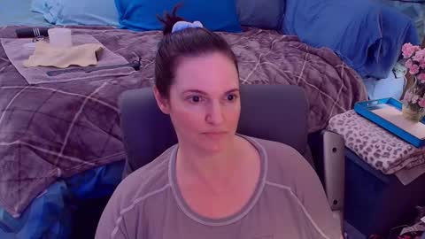 Nina Jaymes online show from September 2025 10:21:01 PM