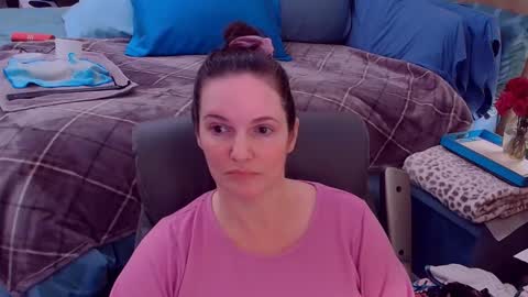 Nina Jaymes online show from October 2025 11:35:01 PM