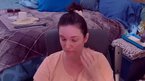 Nina Jaymes online show from October 2025 12:21:02 AM