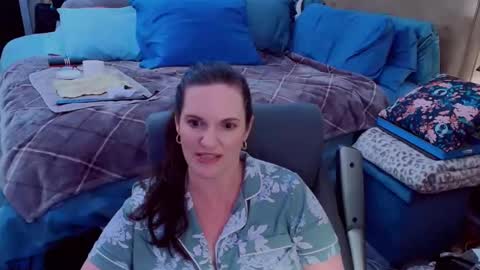 Snapshot of ninajaymes chatting on June 2026 09:09:01 PM Nina Jaymes online show from June 2026 09:09:01 PM