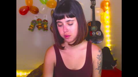 ninapellegrini17 online show from October 2025 09:16:01 PM