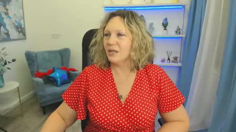 Snapshot of ninastarle chatting on April 2026 11:25:02 AM ninastarle online show from April 2026 11:25:02 AM