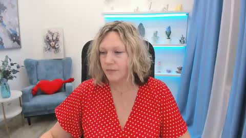 Snapshot of ninastarle chatting on May 2026 11:51:01 AM ninastarle online show from May 2026 11:51:01 AM