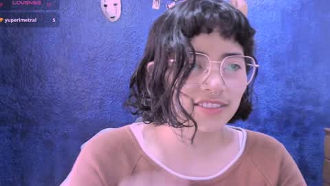 Nina online show from January 2025 12:58:01 PM