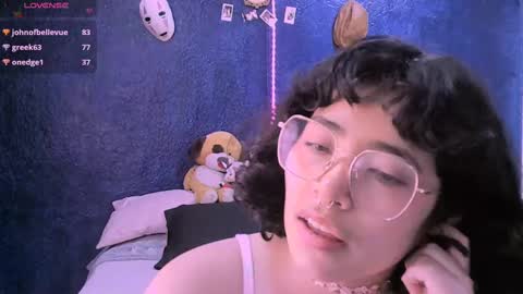 Nina online show from February 2025 06:09:01 PM