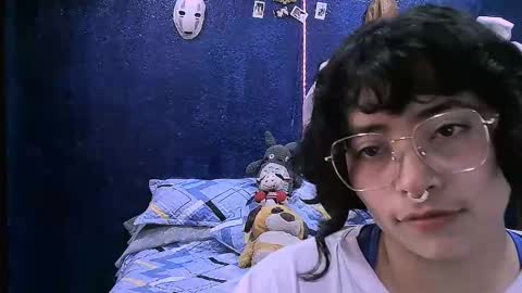Snapshot of ninayellow chatting on February 2026 12:43:02 PM Nina online show from February 2026 12:43:02 PM