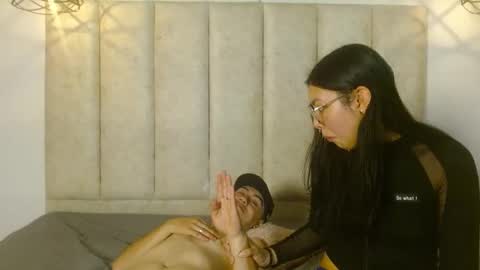 nina and jhony online show from April 2026 10:03:02 PM