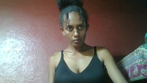 ninie246746 online show from February 2025 02:50:02 PM