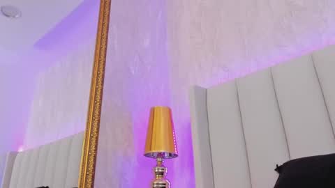 Snapshot of ninna_vinns chatting on May 2026 10:36:01 AM Ninna online show from May 2026 10:36:01 AM