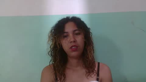 Snapshot of nirisouh chatting on January 2025 05:40:02 AM nirisouh online show from January 2025 05:40:02 AM