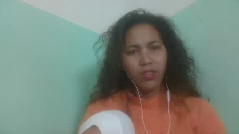 Snapshot of nirisouh chatting on October 2025 06:47:01 AM nirisouh online show from October 2025 06:47:01 AM