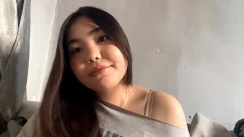 Molly online show from January 2026 08:27:01 AM