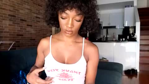 NIVIA WOLFE online show from May 2026 11:22:02 PM