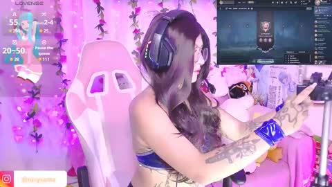 Snapshot of nixy_sama chatting on October 2025 10:40:02 PM Nixy Sama online show from October 2025 10:40:02 PM