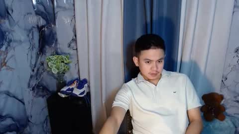 Snapshot of njay_16 chatting on September 2025 01:35:02 PM njay_16 online show from September 2025 01:35:02 PM