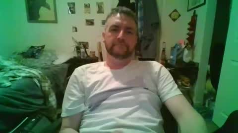 Snapshot of njoefats420 chatting on May 2026 09:28:02 AM njoefats420 online show from May 2026 09:28:02 AM