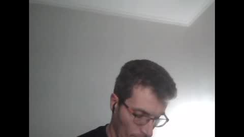 Snapshot of nmcandeias chatting on February 2025 01:02:02 AM Nuno online show from February 2025 01:02:02 AM