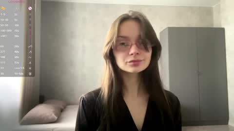 Snapshot of no_rose_without_a_thorn chatting on May 2026 03:47:01 AM Nora online show from May 2026 03:47:01 AM