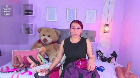 Snapshot of noa_001 chatting on May 2026 02:02:01 PM noa online show from May 2026 02:02:01 PM