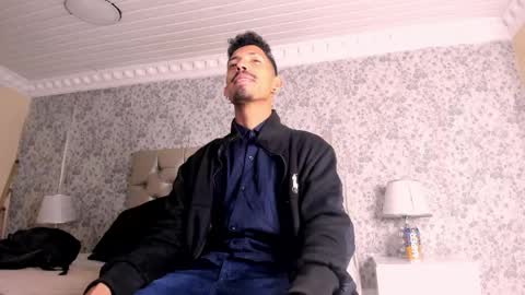 Noah online show from April 2026 03:04:01 AM