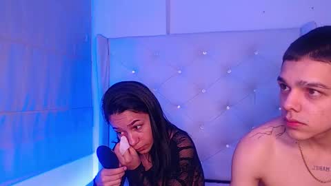 Zoe  online show from December 2025 03:56:01 AM