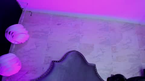 Zoe  online show from April 2026 04:16:01 AM