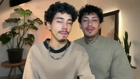 Snapshot of noah_and_steven chatting on June 2026 02:57:01 AM noah_and_steven online show from June 2026 02:57:01 AM