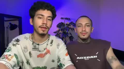 Snapshot of noah_and_steven chatting on June 2026 06:40:01 PM noah_and_steven online show from June 2026 06:40:01 PM