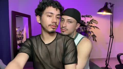 Snapshot of noah_and_steven chatting on June 2026 04:11:01 PM noah_and_steven online show from June 2026 04:11:01 PM