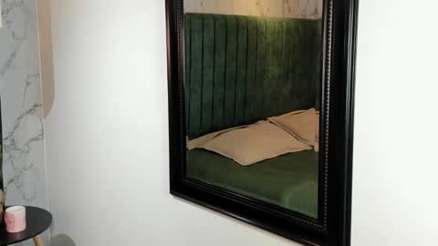 noah_dupont_ online show from December 2025 11:29:01 AM