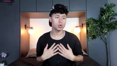 noah_dupont_ online show from February 2026 11:55:01 AM