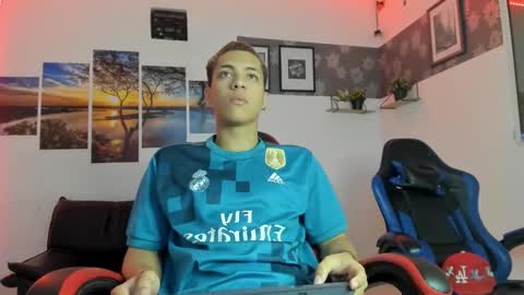 noah_flynn1 online show from March 2026 10:54:01 AM