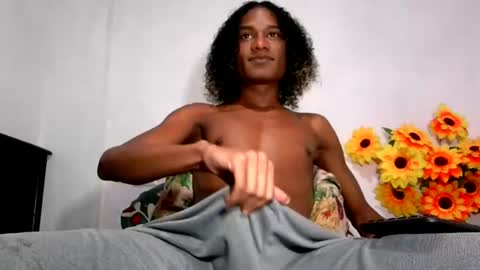 Snapshot of noah_miller7 chatting on June 2026 09:01:01 AM Noah Millers online show from June 2026 09:01:01 AM
