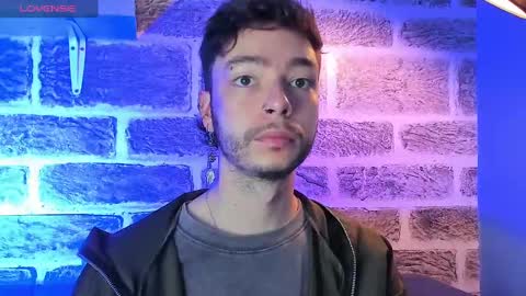    online show from October 2025 12:33:01 PM