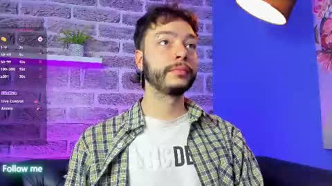 Snapshot of noah_ricci_ chatting on June 2026 11:56:02 AM online show from June 2026 11:56:02 AM