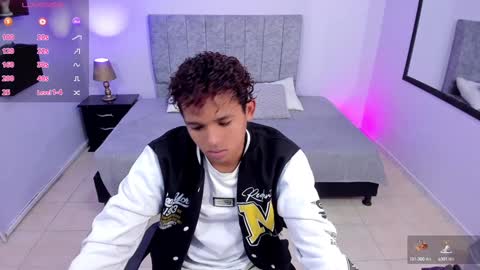 Snapshot of noah_smith04 chatting on January 2025 11:54:01 AM noah_smith04 online show from January 2025 11:54:01 AM