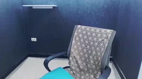 noah_sokolov online show from January 2026 07:41:01 PM